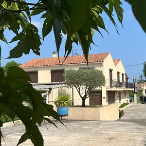 https://la-maison-de-colette.fr-provencehotel.com